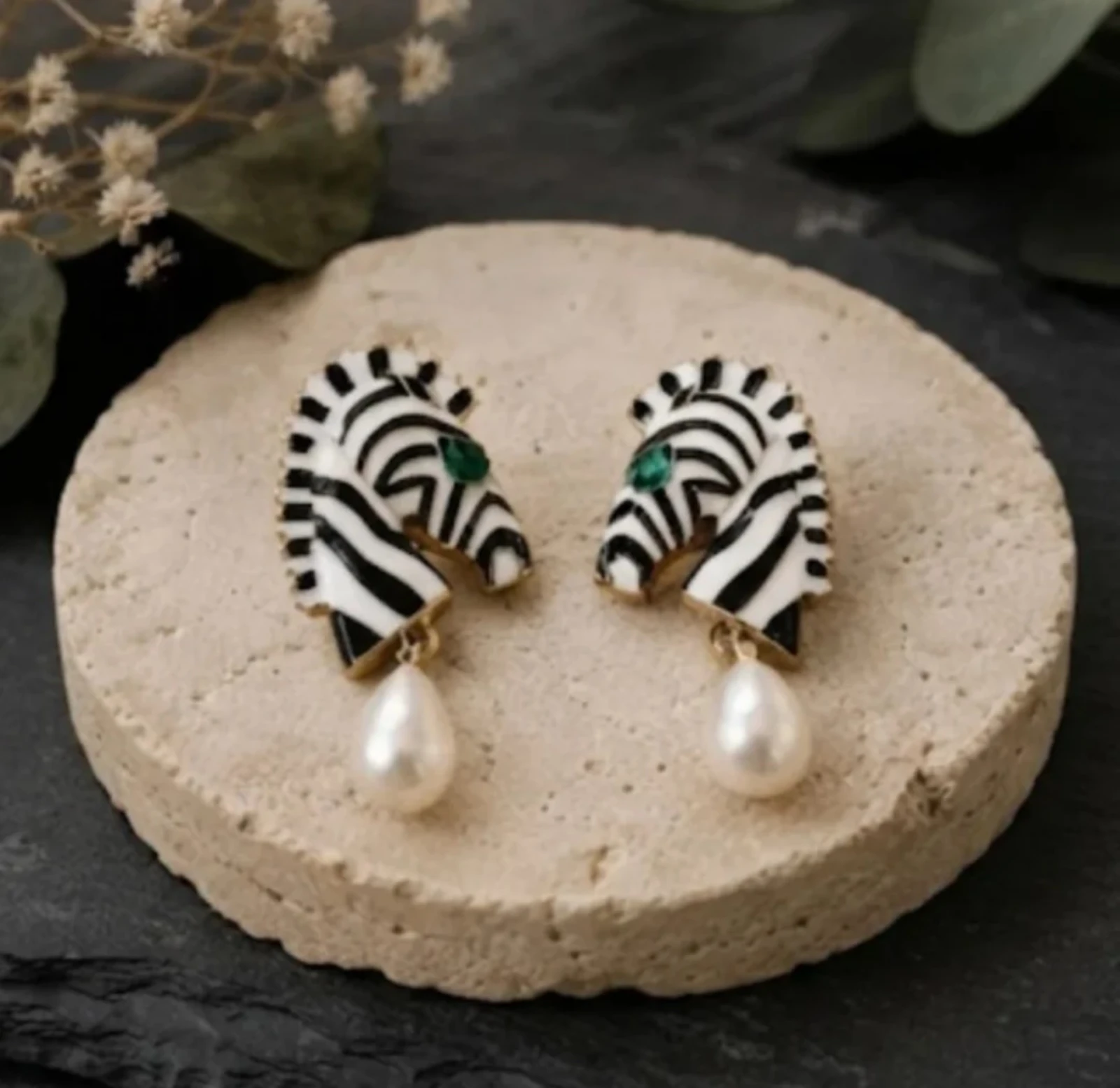 Pendientes de cebra